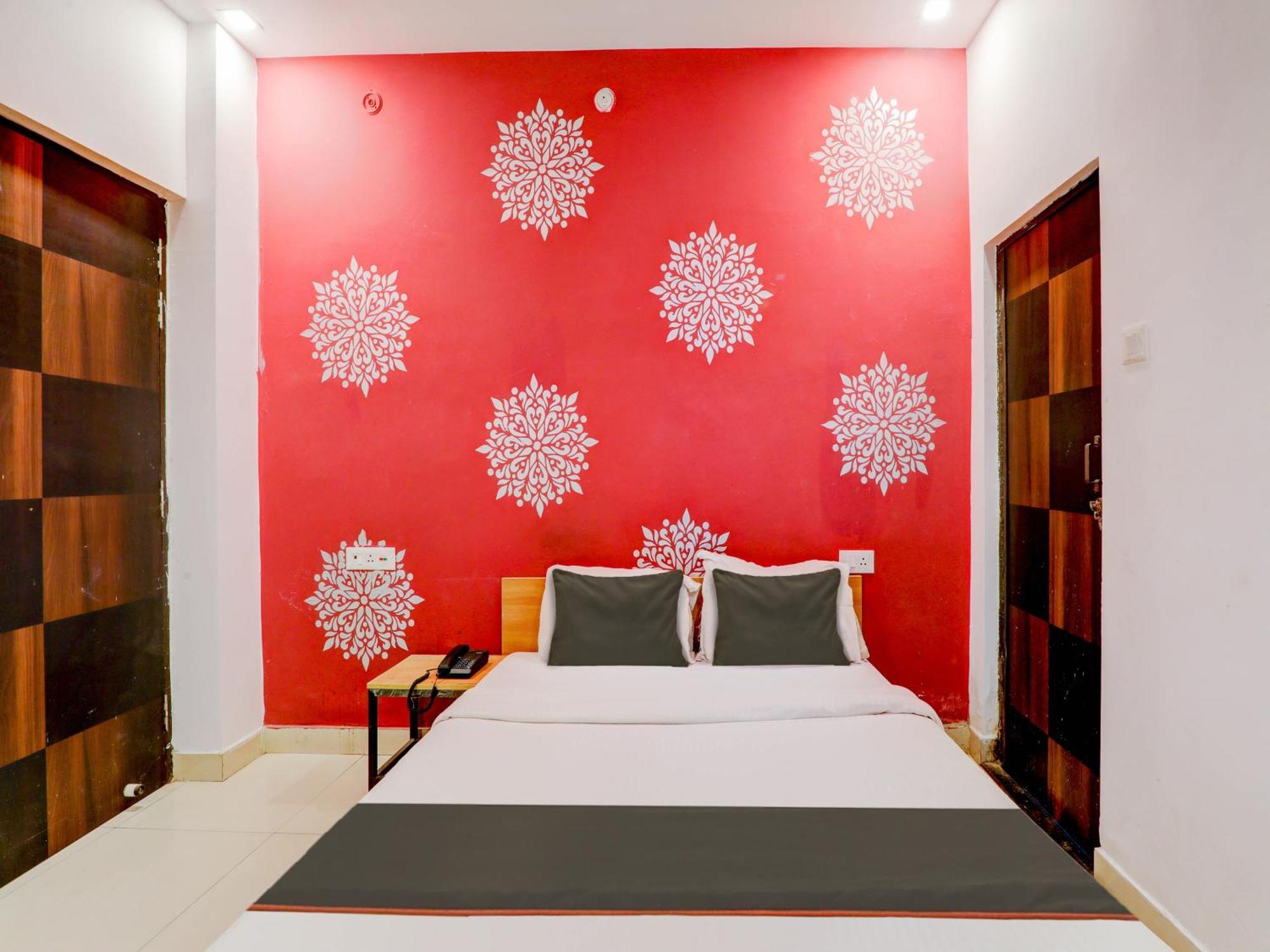 Super Collection O Kiara Guest House Lucknow Exteriör bild